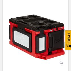 Milwaukee M18 PACKOUT Light/Charger