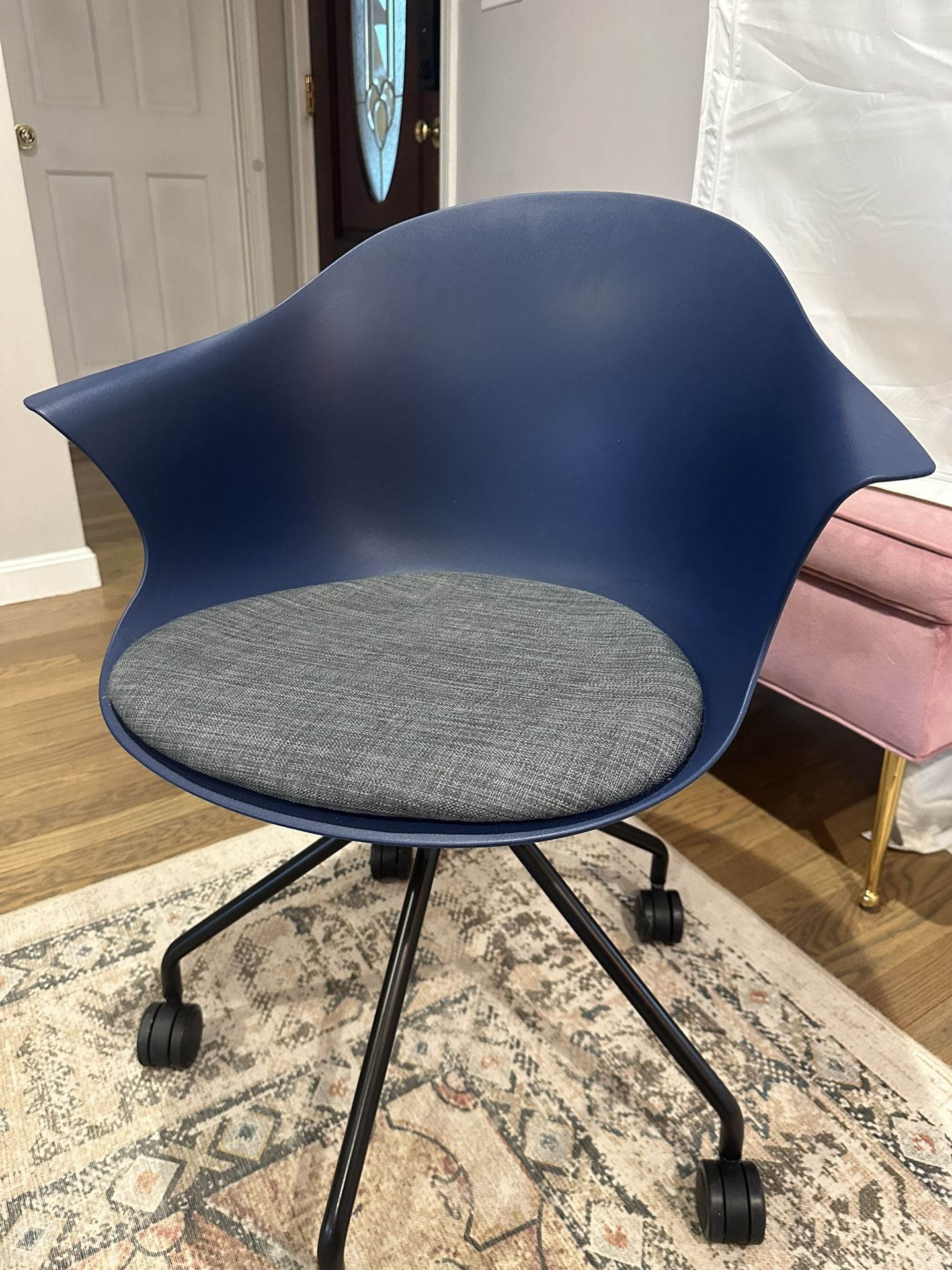 Blue Modern Swivel Office Chair