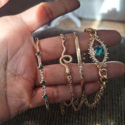5 Assorted Bracelet Set
