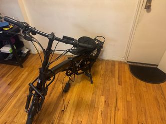 Populo Folding Electric Bike with seat cushion and lock