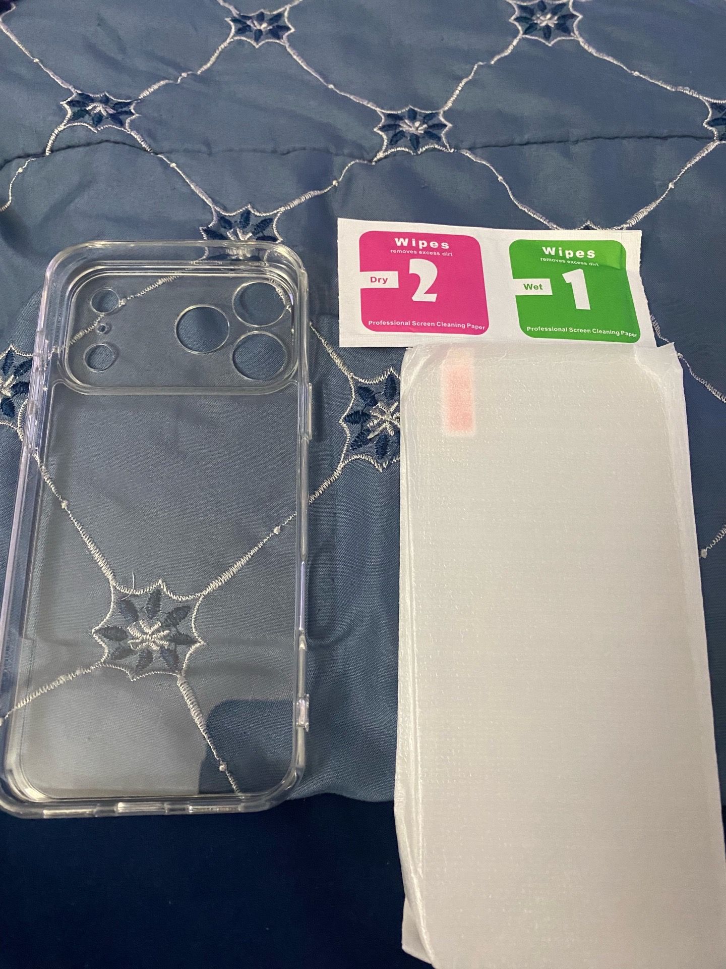 iPhone 17 pro max clear case with screen protector