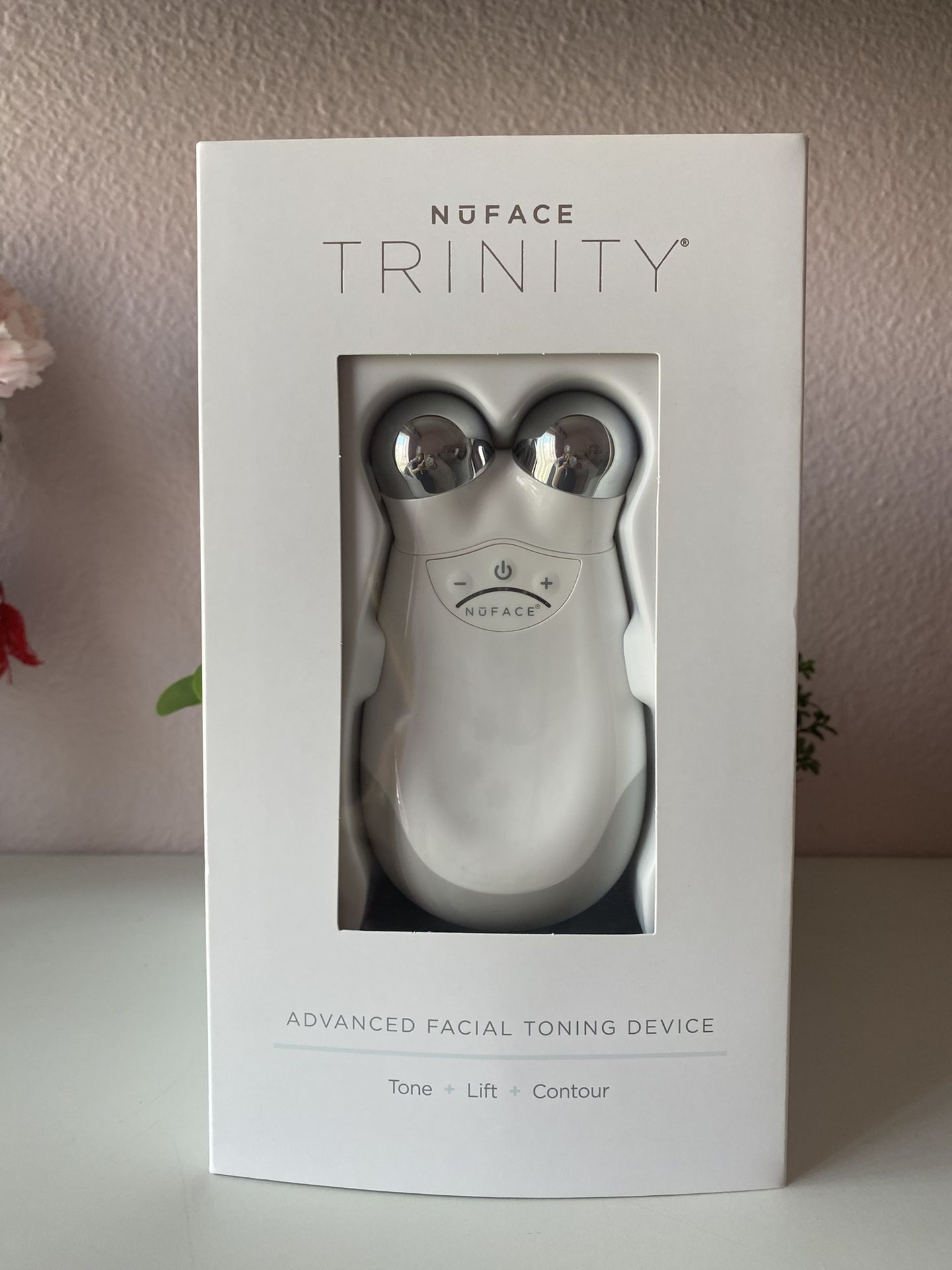 NuFace Trinity (pre-owned)