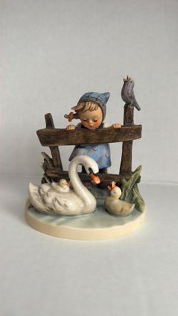 Hummel Goebel "Feathered Friends" figurine,