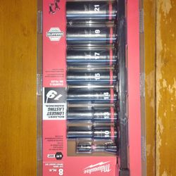 Milwaukee 3/8 Drive Impact Socket Set.