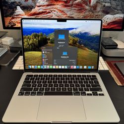 2024 Apple 13” MacBook Air M3 chip 16GB Ram 512SSD!