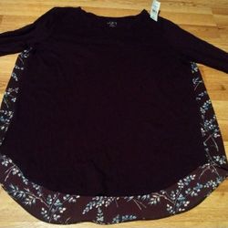 Women's Top Shirt Size Small LOFT Black W/ Flower Decor NEW!