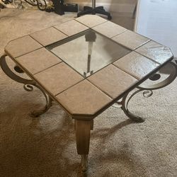 Set Of Table And Console Stand