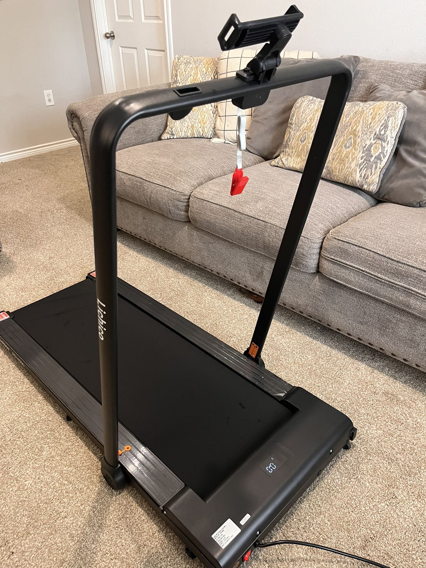 Walking pad/Treadmill with Handle Bar 