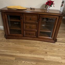 Wood Entertainment Center 