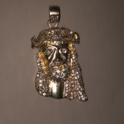 24k gold plated 6 time jesus christ diamond pendant 