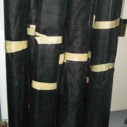 Like New Black Pool Fence 100 Feet Of Fence. ( Only Used To Pass Inspection). 