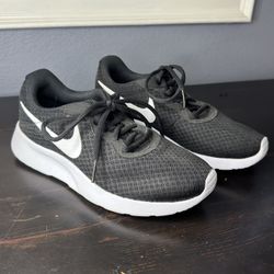 Nike Running Shoes - Women - 6.5 Black