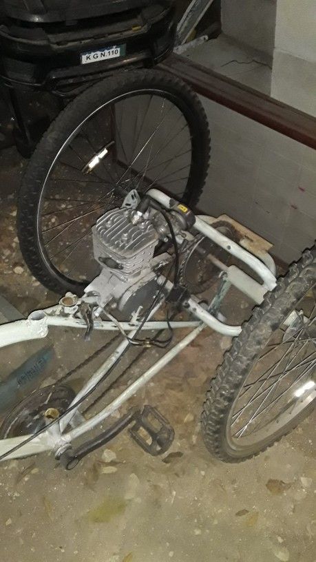 Gas Trike bike