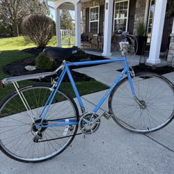 Schwinn Traveler Bicycle