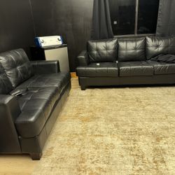 Black Couch Set COUCH OPENS UP TO QUEEN BED