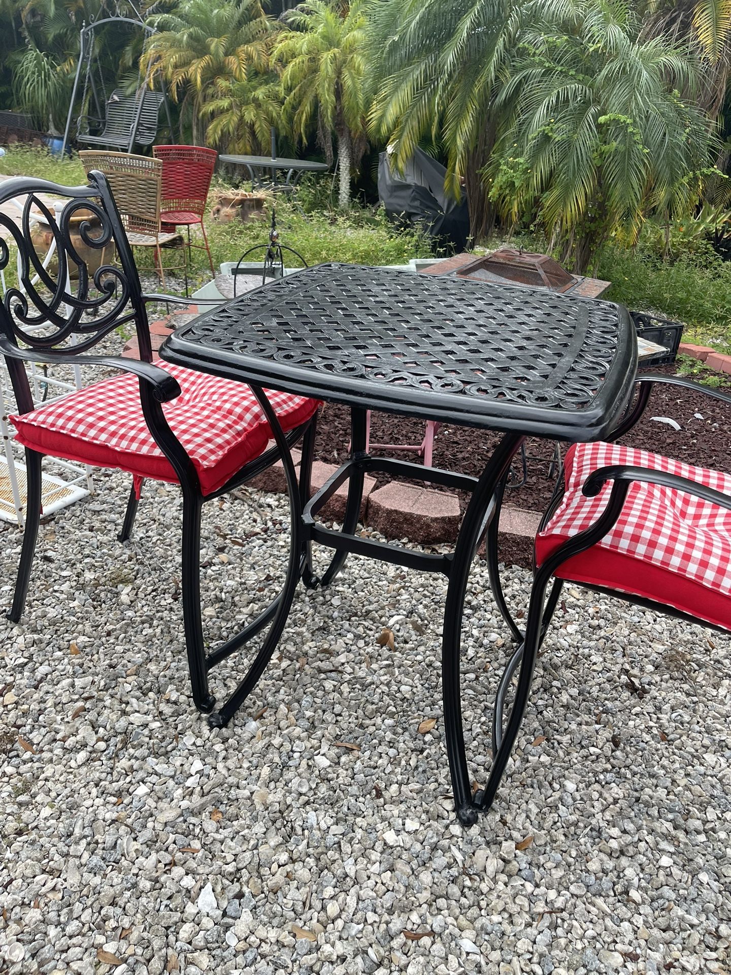 Vintage Wrought Iron Bistro Set for Sale in Vero Beach, FL OfferUp