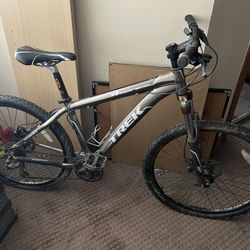 2011 trek best sale 4500