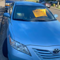 Toyota Camry 