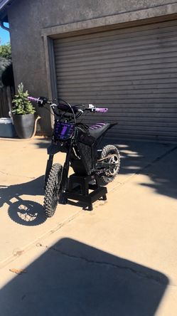 Looking For Trades Read Description