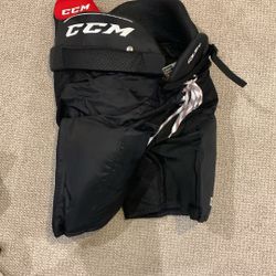 CCM QLT 270 Hockey Shorts 