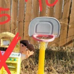Kids Basketball Court good Condition 