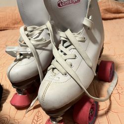 Chicago Roller Skates Sz 7 US/ 38 Eur 