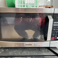 Toshibia Microwave