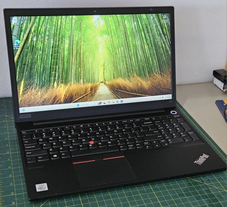 LENOVO THINKPAD e15 Laptop. i7 10th GEN