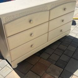 Dresser with Matching Mirror