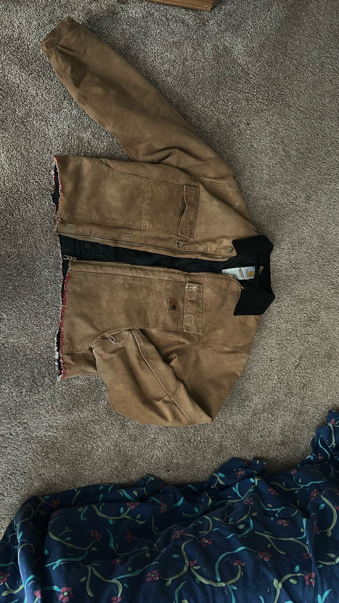 Arctic Traditional Carhartt Jacket Cropped Custom