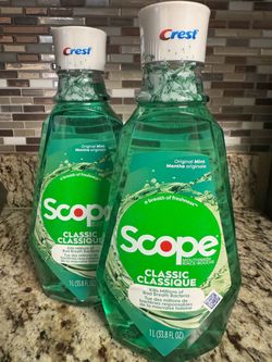 Two (2) New Unopened Scope 33.8 Fl Oz Classic Classique Mouthwash - Orginal Mint