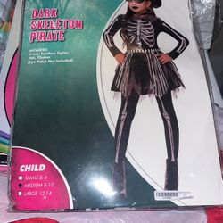 Costume