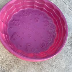 Pools And Floaties 
