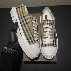 Burberry Shoes
