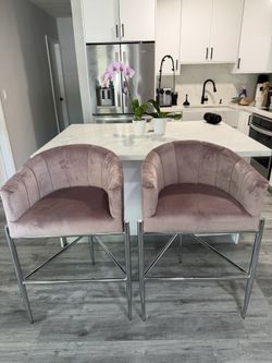 Bar Stool Set (2)