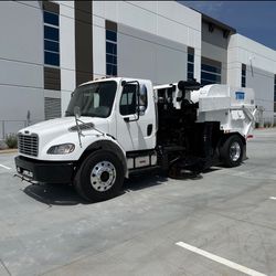 2018 Freightliner M2 Tymco 600 Sweeper