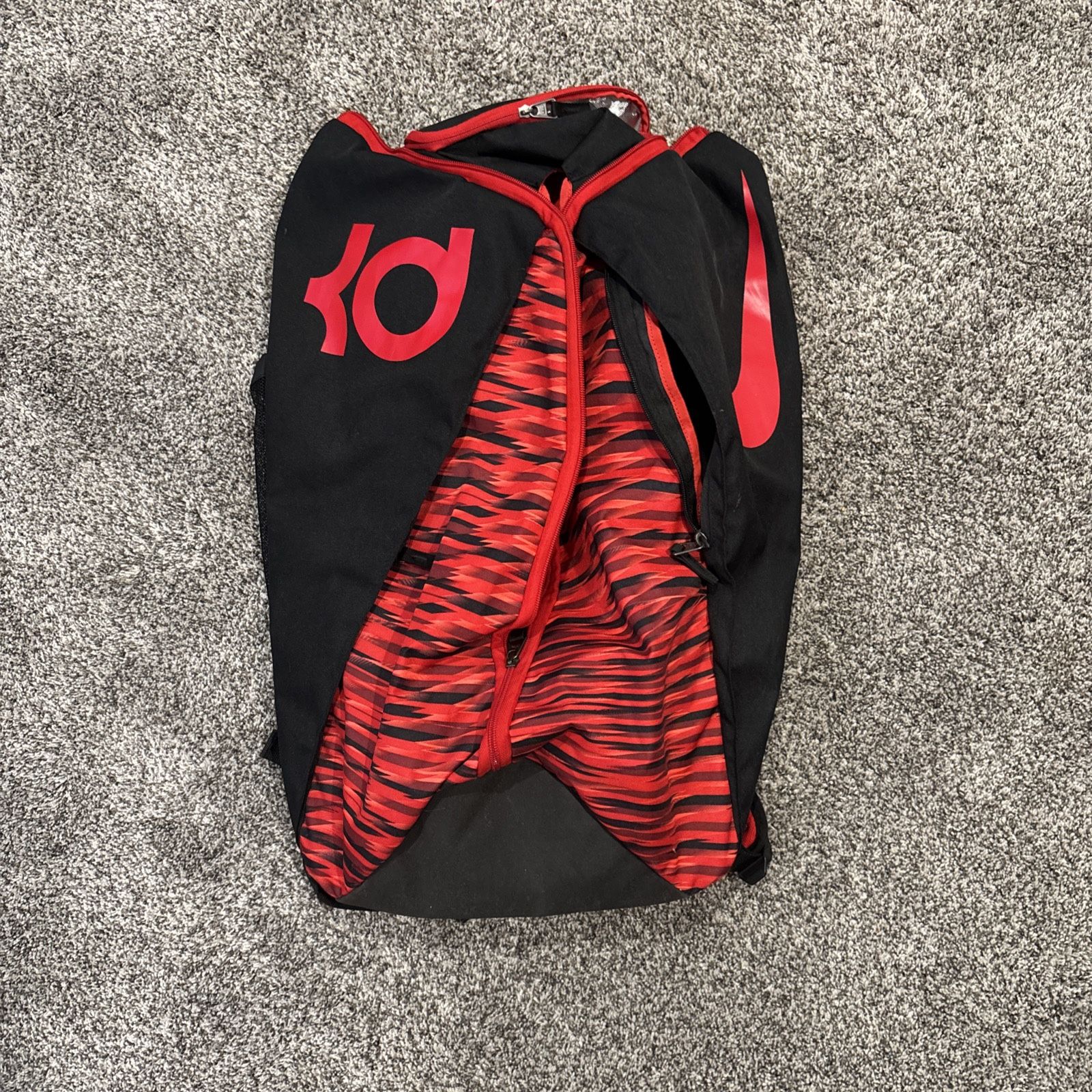 Nike KD VIII Max Air Backpack - Kevin Durant Black Red School Sports Bag
