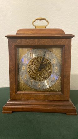 Howard Miller unknown mantle clock (KEY INCLUDED