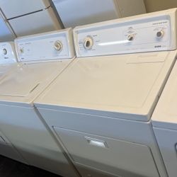 Kenmore Top Load Washer And Gas Dryer Set 