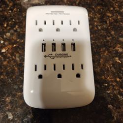 Charging Essentials 6 Ac Outtlets, 4 USB Ports