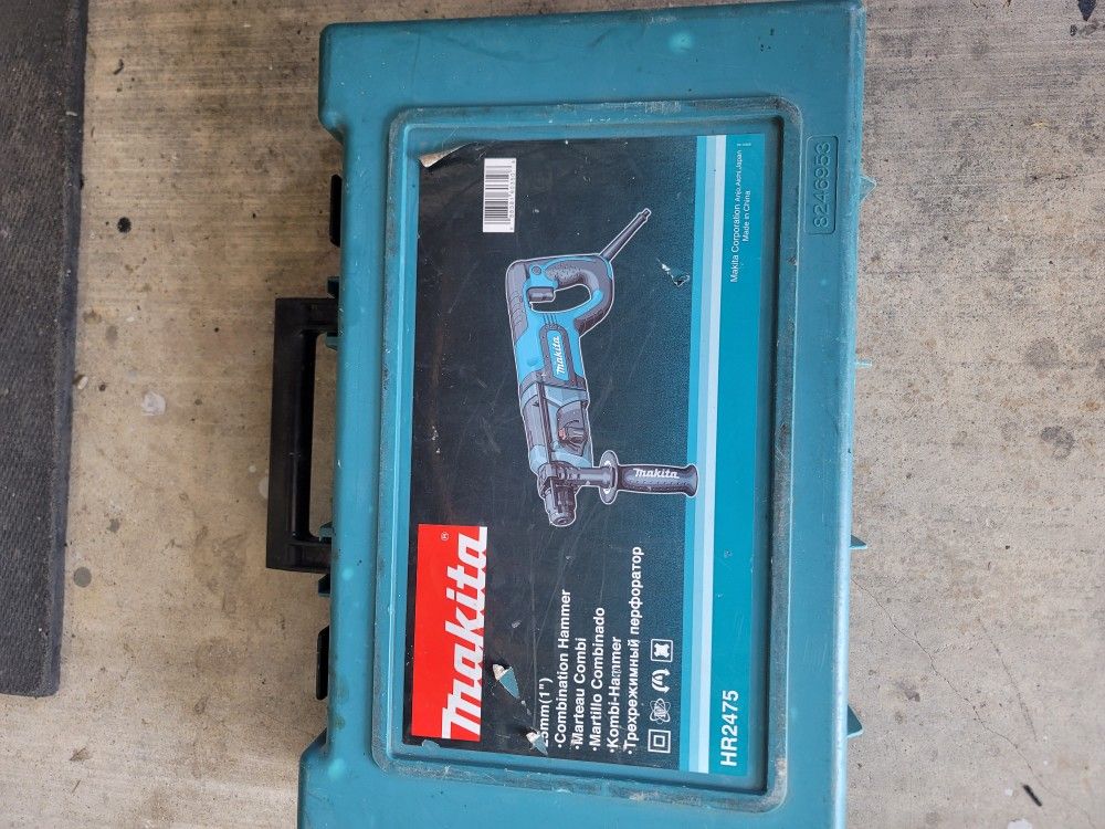 Makita HR2475 Combination Hammer 1"