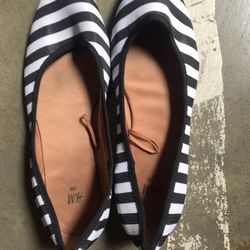 Women Shoe Size 8