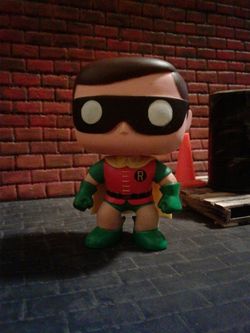 Funko Pop "1966" Robin action figure