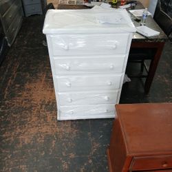 5 Drawer Chest 