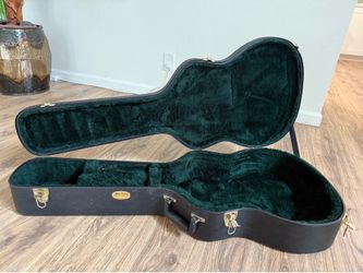 Martin Hardshell Guitar Case