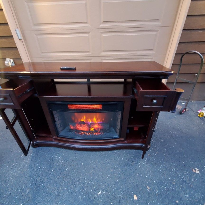 2 Beautiful Solid Wood Large Fireplace For Sale . Only $390 Each. Works Perfectly