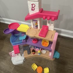 Like New Barbie DreamHouse pretend playset