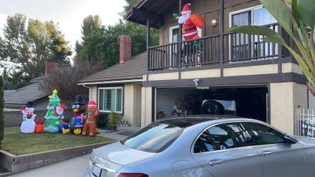 Free To Ask About BUY1 GET1 FREE! MAOYUE Christmas Inflatables 6ft Christmas Decorations
(WAS 89. 99$)