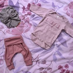 Newborn Outfit personalized, For Baby Girl MAYA