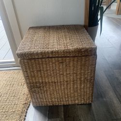 wicker ottoman 
